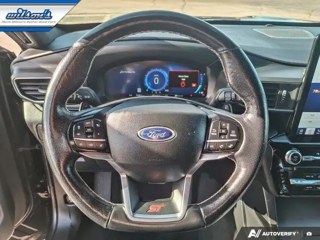 2022 Ford Explorer ST 4WD | Split Leather Buckets | Pano Roof in Cars & Trucks in Guelph - Image 13