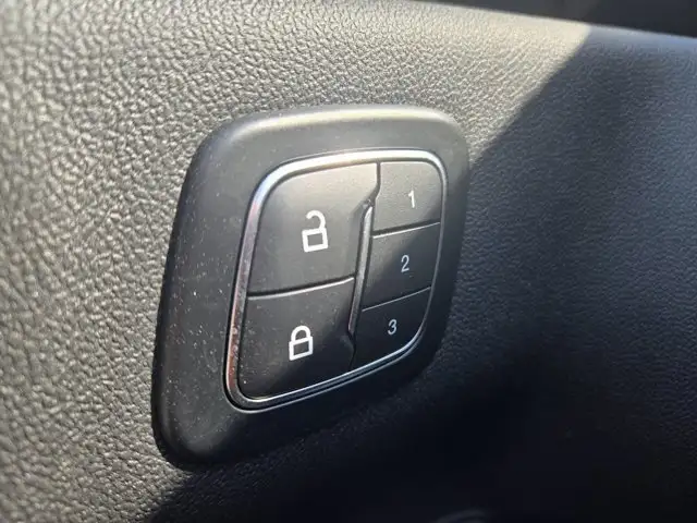 2025 Ford Escape PHEV5375414012851097624