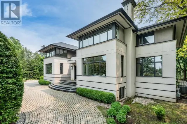 725 MANOR AVENUE Ottawa, Ontario62864384741505122