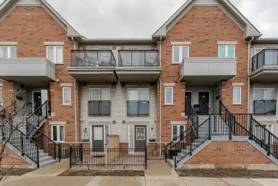 Price: $449,000/ $1,703/mo Welcome to a perfect opportunity for first-time buyers! This charming 1-b...