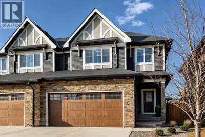 Price reduced! Located in one of Chestermere’s most sought-after communities, Kinniburgh, this upgra...
