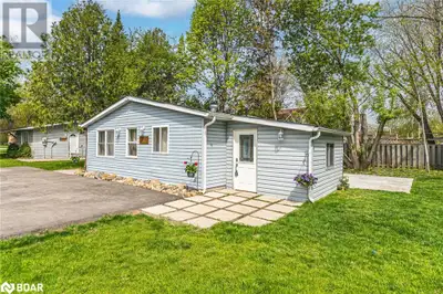 EXCEPTIONAL OPPORTUNITY FOR FIRST-TIME BUYERS OR INVESTORS: TWO HOMES WITHIN WALKING DISTANCE OF THE...