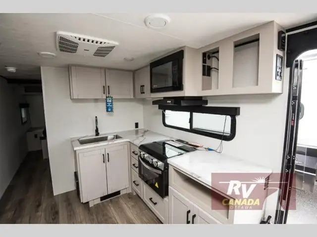 2026 Jayco Jay Feather SL 25RLSL in Travel Trailers & Campers in Ottawa - Image 13