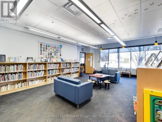 100 - 540 PLAINS ROAD E Burlington (LaSalle), Ontario in Commercial & Office Space for Sale in Oakville / Halton Region - Image 28