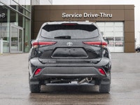 *Heated Seats, Apple CarPlay, Android Auto, Adaptive Cruise Control, Lane Keep Assist!* Experience p... (image 6)