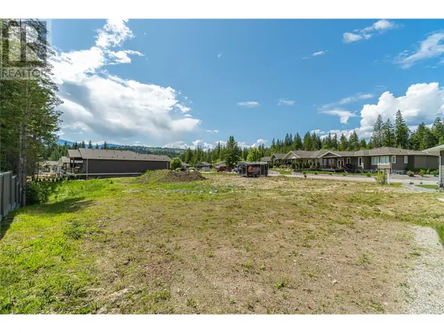 2715 GOLF COURSE Drive Unit# 10 Blind Bay, British Columbia in Land for Sale in Kamloops - Image 6