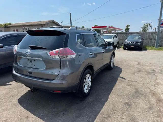 2016 Nissan Rogue SV, AWD, WELL SERVICED, CERTIFIED in Cars & Trucks in London - Image 6
