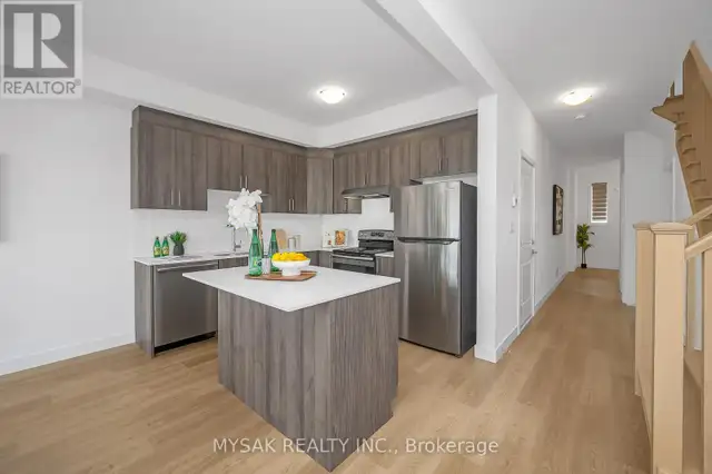13 - 166 MOUNT ALBION ROAD Hamilton (Red Hill), Ontario in Houses for Sale in Hamilton - Image 14