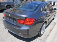 43,000 ORIGINAL KM'S!!! ONE OWNER CAR WITH FULL SERVICE HISTORY. AUTOMATIC. FINISHED IN GREY WITH BL... (image 3)