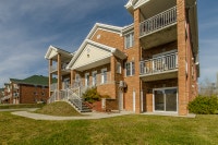 PROMO 1 MOIS GRATUIT - Grand 4 1/2 niveau du sol Sherbrooke Québec Preview