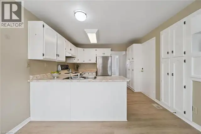 167 WESTVALE Drive Waterloo, Ontario in Houses for Sale in Kitchener / Waterloo - Image 12