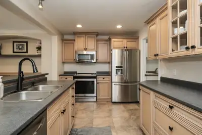 NEW LISTING ON WHISPER CREEK IN LAKESHORE!, View more