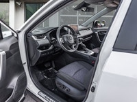 *The listed price reflects a financing offer and includes a $1,500 rebate.* *WATERLOO HONDA'S **PRE-... (image 9)