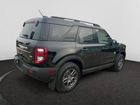 Check out this vehicle's pictures, features, options and specs, and let us know if you have any ques... (image 4)