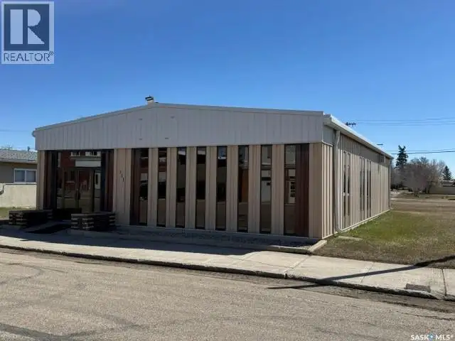 111 Main STREET Semans, Saskatchewan in Commercial & Office Space for Sale in Saskatoon - Image 2