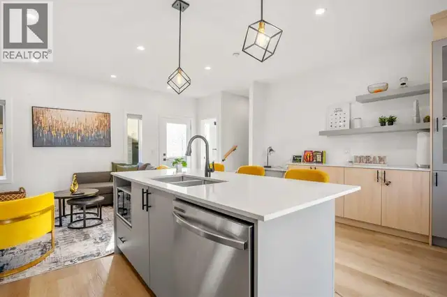 Unit 3, 1313 20 Avenue NW Calgary, Alberta in Long Term Rentals in Calgary - Image 6