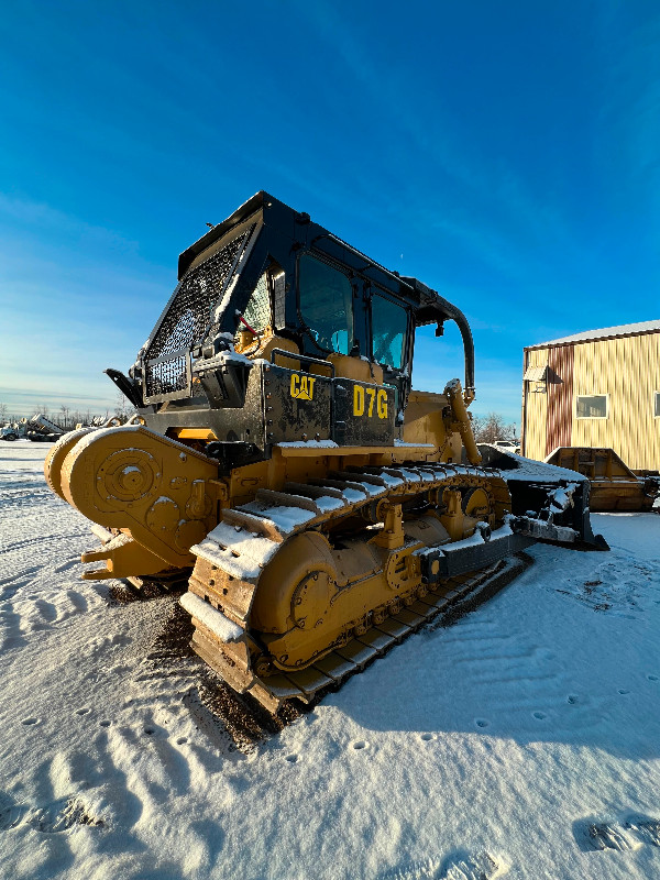 D7G Caterpillar Dozer Unit #10 for sale in Heavy Equipment in Grande Prairie - Image 4