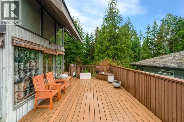 5344 CLIFFRIDGE AVENUE North Vancouver, British Columbia in Houses for Sale in North Shore - Image 24