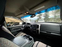 Stock#: 251216BThe 2018 RAM 1500 SLT 4x4 Quad Cab with a 6.3 ft box is a robust and versatile half-t... (image 8)