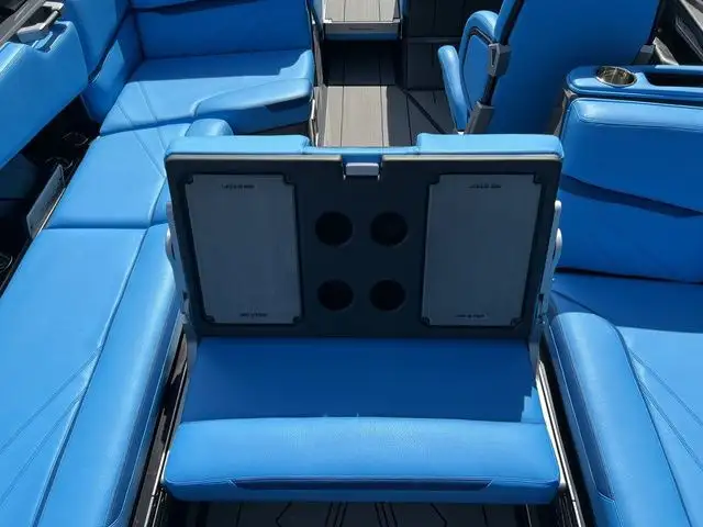 2022 SUPRA SL450 in Powerboats & Motorboats in St. Albert - Image 21