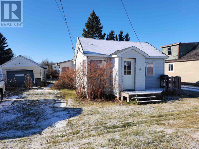 6 Third AVE Wawa, Ontario in Houses for Sale in Thunder Bay