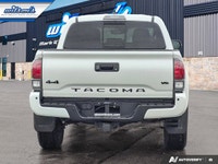 Come see this certified 2022 Toyota Tacoma Nightshade Crew 4X4 | V6 | Leather | Sunroof | JBL | 360... (image 3)