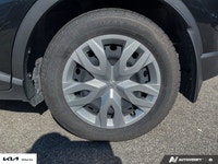 REARVIEW CAMERA BLUTOOTH APPLE CAR PLAY ANDROID AUTO LANE DEPARTURE WARNING Fully serviced and recon... (image 5)