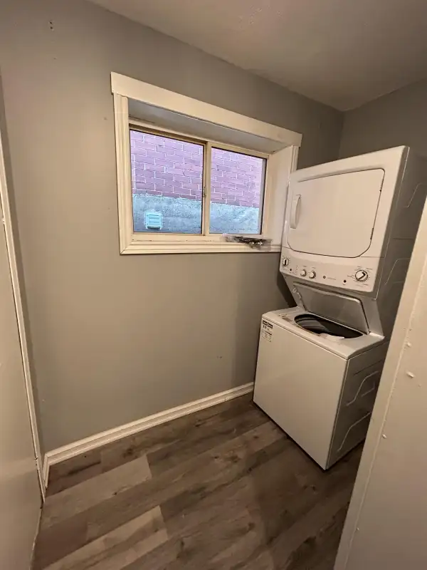 341 Melvin - Your Cozy 1-Bedroom Apartment in Long Term Rentals in Sudbury - Image 8