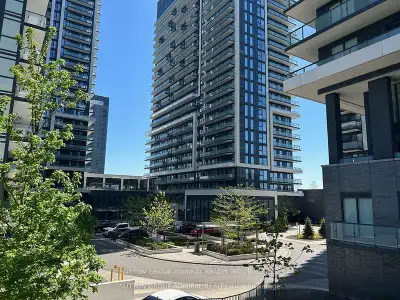 Desirable Era 2 at Yonge. Building is One Year Old! One bedroom apartment for sale with many upgrade...