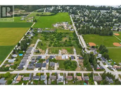 Parksville Properties an inviting opportunity for individuals looking to invest in a freehold proper...
