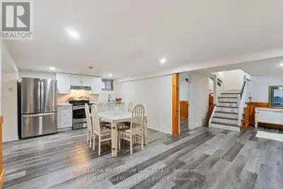 759 CHESTNUT STREET Innisfil (Alcona), Ontario