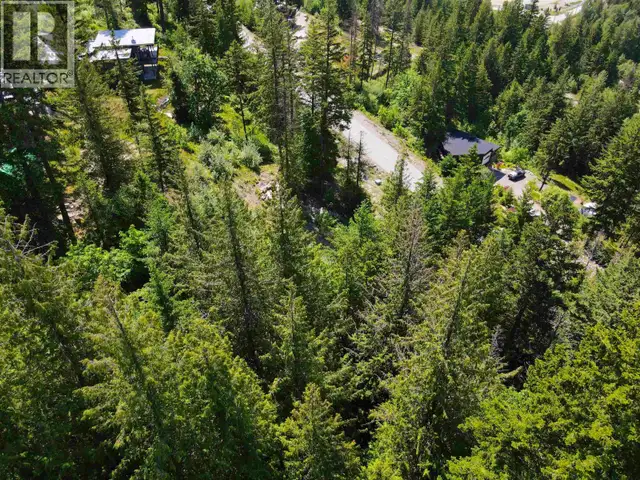 7505 PEBBLE CREEK DRIVE Pemberton, British Columbia in Land for Sale in Whistler - Image 8