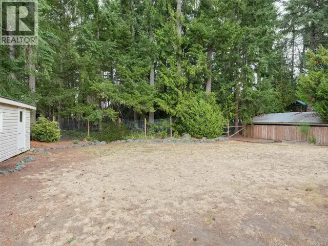 2369 Robertson St Shawnigan Lake, British Columbia in Houses for Sale in Victoria - Image 24