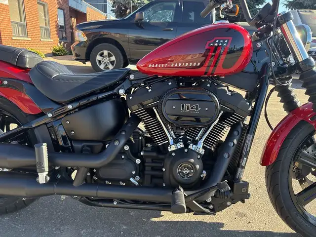 2022 Harley-Davidson Street Bob ~ STREET BOB ~ 114CI ~ CANADIAN  in Street, Cruisers & Choppers in City of Toronto - Image 11