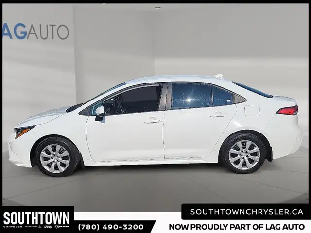 2023 Toyota Corolla LE523046161671802884