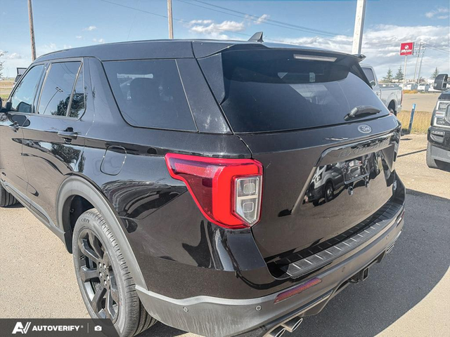 2022 Ford Explorer ST593713795254855688