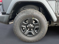 Soft top 8-spd automatic transmission 2.0L DOHC i 4 DI turbocharged engine w/ Stop/Start Power windo... (image 8)