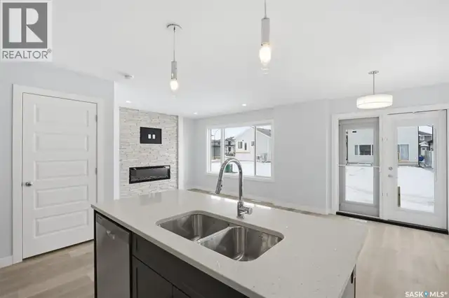 238 Kostiuk CRESCENT Saskatoon, Saskatchewan in Houses for Sale in Saskatoon - Image 11
