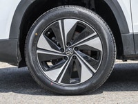 *The listed price reflects a financing offer and includes a $1,500 rebate.* *WATERLOO HONDA'S **PRE-... (image 5)