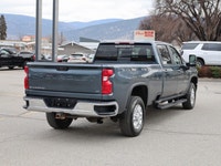 2020 Chevrolet Silverado 3500HD LT Crew Cab Long Box 4WD Built for serious capability and long-lasti... (image 4)