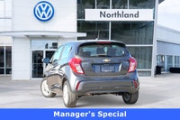 Looking for a reliable commuter that can park in a spot most SUVs wouldn't even attempt? This 2022 S... (image 5)
