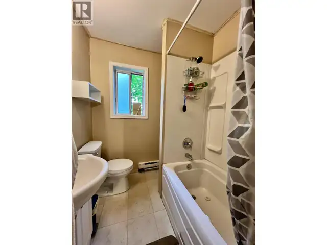 897-899 SUMMIT AVENUE Prince Rupert, British Columbia in Houses for Sale in Prince Rupert - Image 25