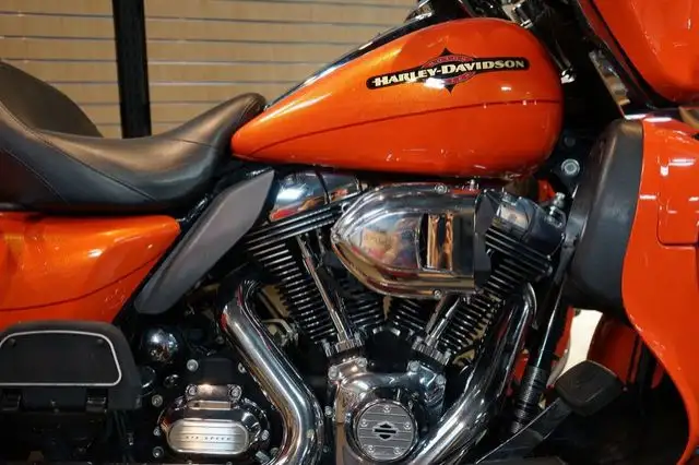 2012 Harley-Davidson Touring FLHTK - Electra Glide Ultra Limited in Sport Touring in Lethbridge - Image 11