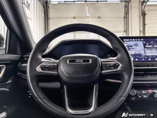 2023 Jeep Compass Trailhawk | Remote Start | Keyless Entry in Cars & Trucks in Saskatoon - Image 19
