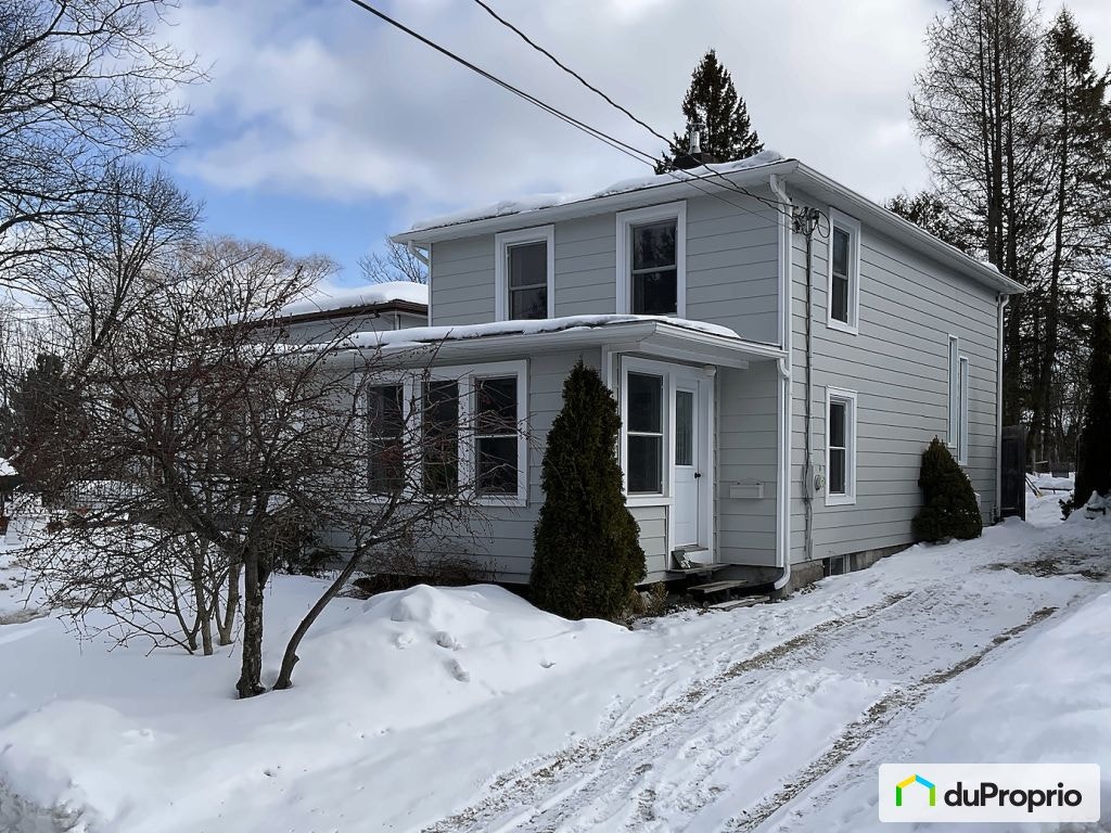 $369,000 - 2 Storey for sale in Magog — photo 1