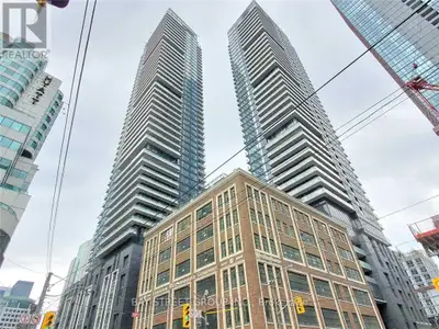 3110 - 125 BLUE JAYS WAY Toronto (Waterfront Communities), Ontar