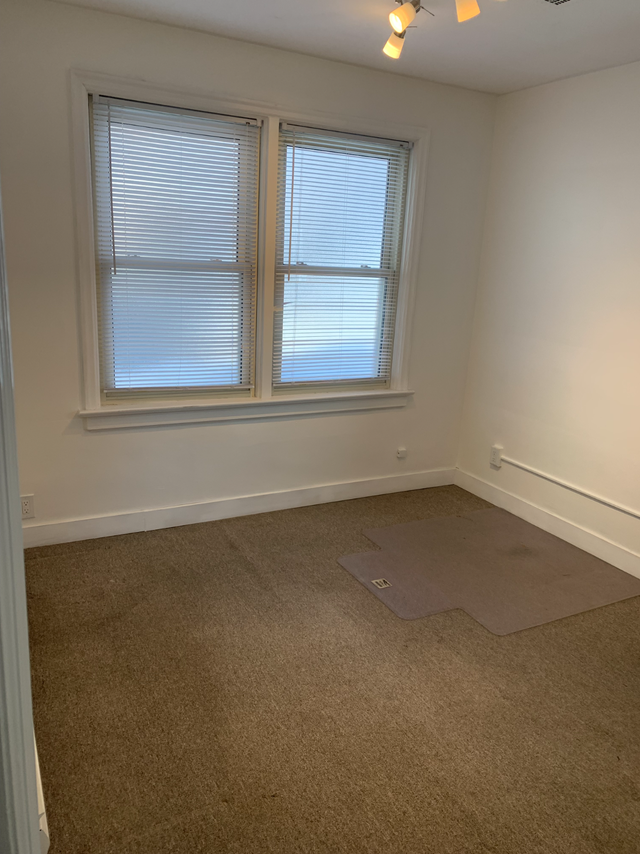 3 Room Business Office Suite DTK in Commercial & Office Space for Rent in Kitchener / Waterloo - Image 5
