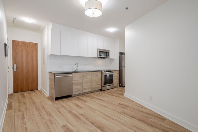 1724 cedar — photo 3
