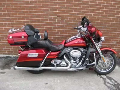 Welcome New Riders! Financing Options Available! Powered By TurnkeyWebSolutions.com 2009 Harley-Davi...