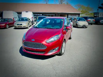 2014 Ford Fiesta SE, 5SpeM. Moonroof, **LOW PAYMENT**